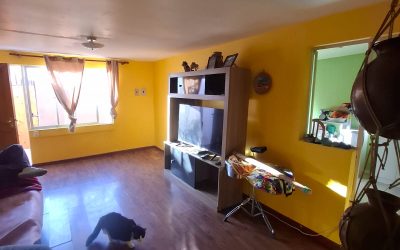 En Venta Casa 2 Pisos amplia